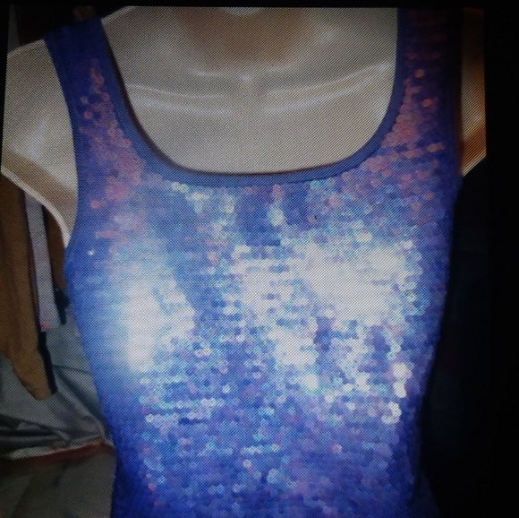 Cache Metallic Sequined Purple Top - Picture 4 of 4